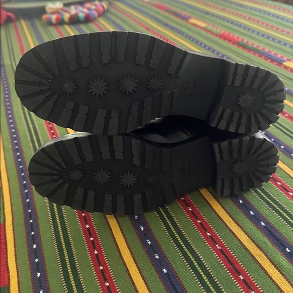 Stuart Weitzman Kolbie Chain Bootie Black Women’s Size 4.5 - Picture 12 of 17